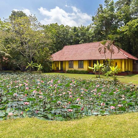 Taj Kumarakom Resort And Spa Kerala מראה חיצוני תמונה