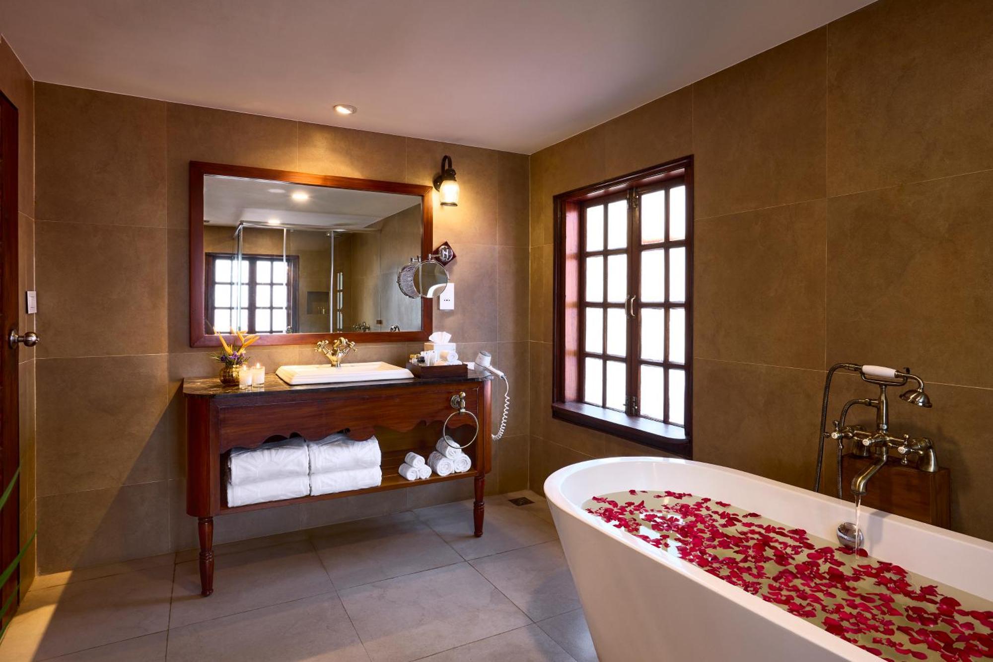 Taj Kumarakom Resort And Spa Kerala מראה חיצוני תמונה